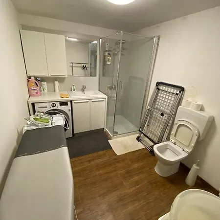 Legnhouse - 3 E Giardino Vicini A Milano, Fiera E Iulm *